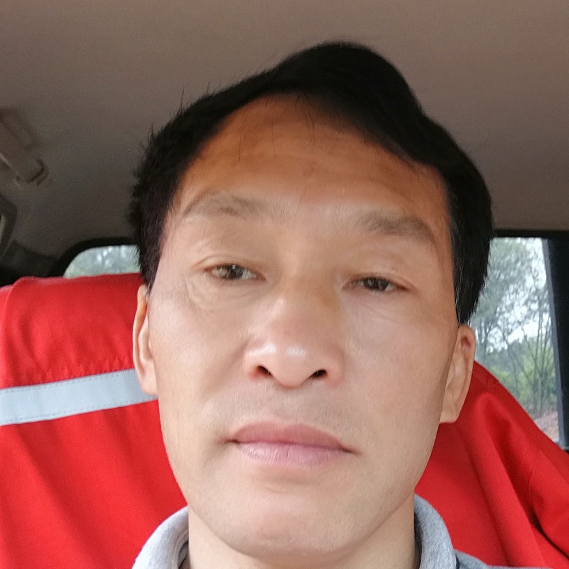 蜜粉相许现代的照片