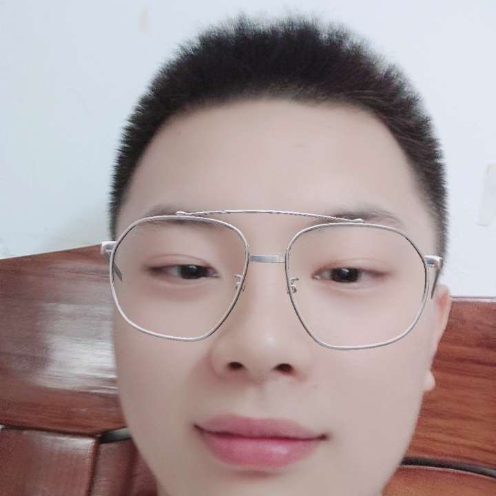 可靠邂逅陌颜的照片