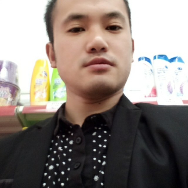 找一个爱我的哦哦的照片