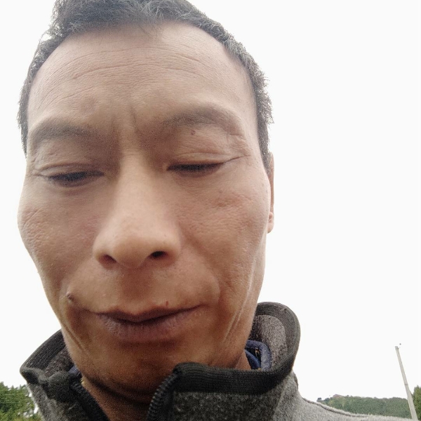 优雅爱钻石的照片