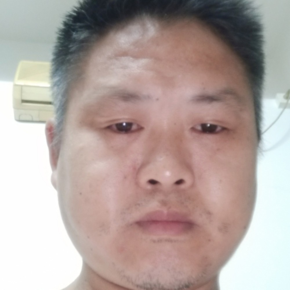 迷茫泪了月饼的照片