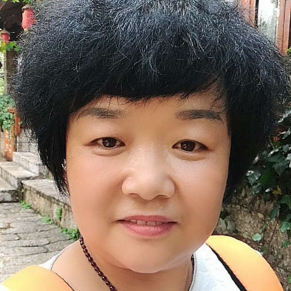 上官紫琪的照片