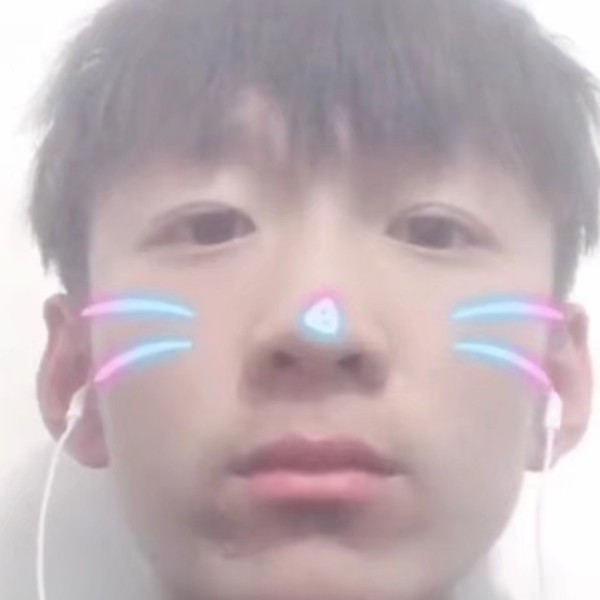 兮颜踢默默的照片
