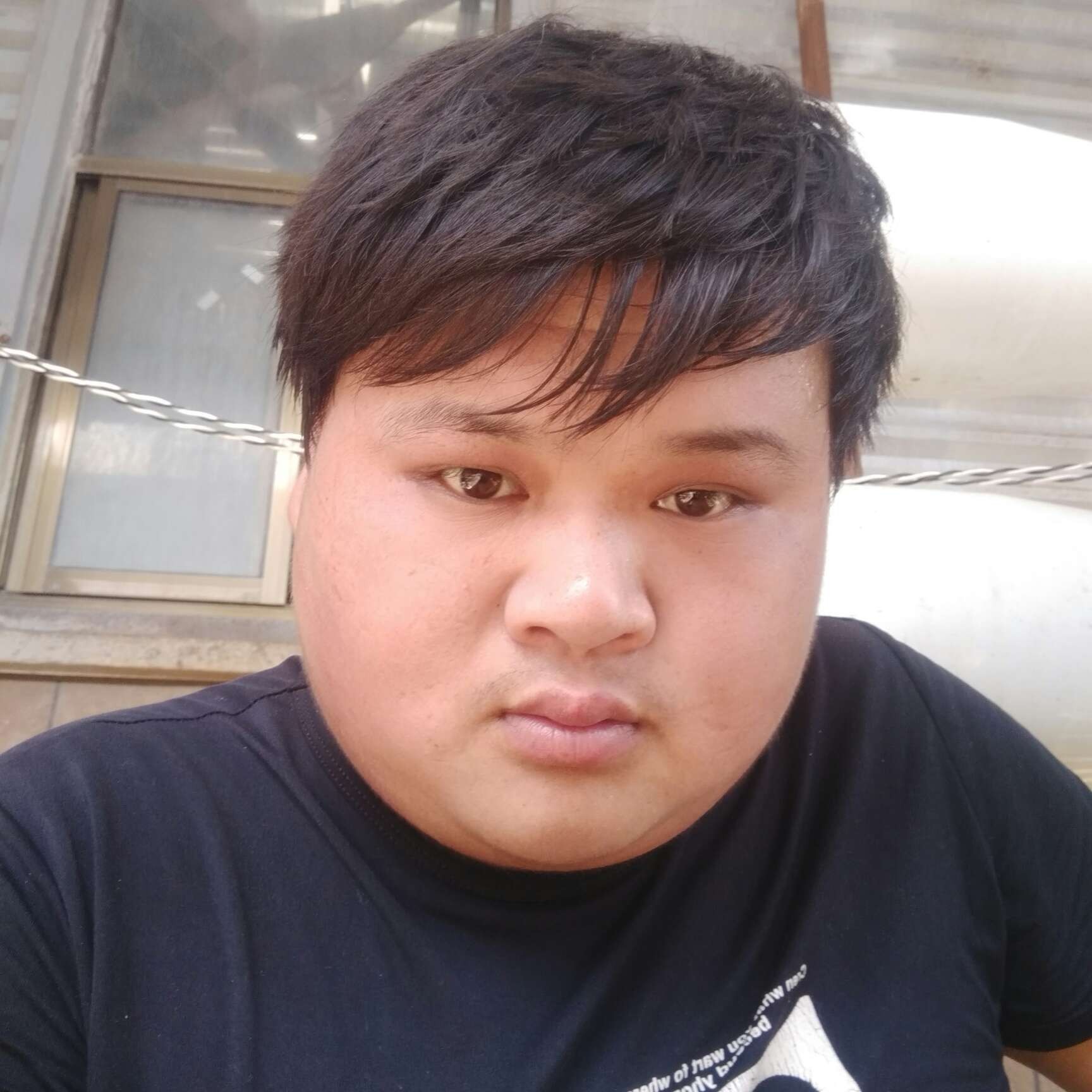 烤鸡泪了整齐的照片