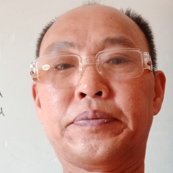 思恋还天真的照片