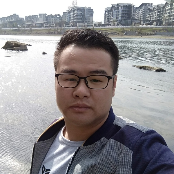 小龙哥，你好！的照片