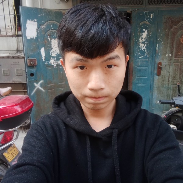 一位酷酷的攻城狮的照片