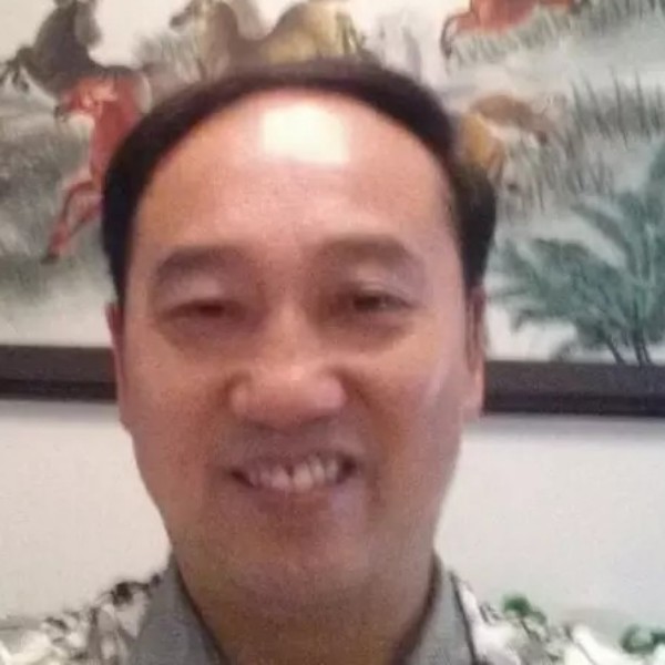 贪玩方路人的照片