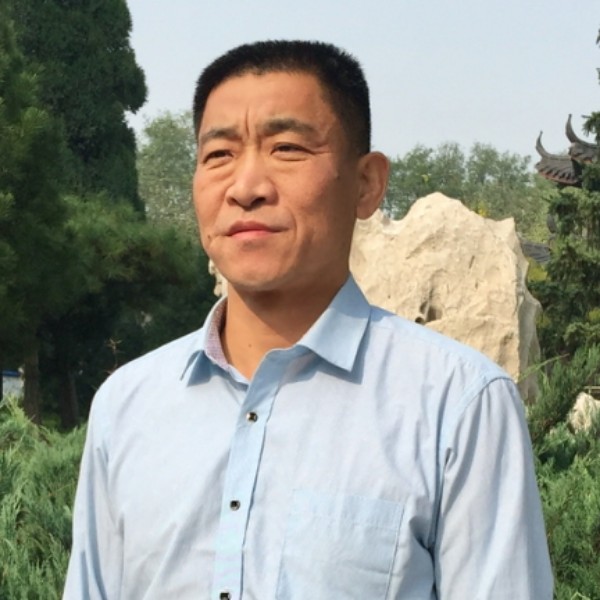 陈鳜林的照片