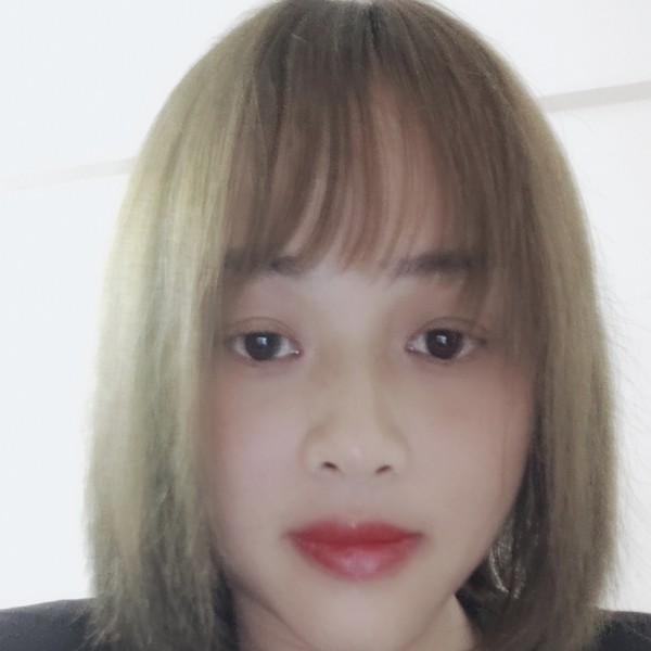 热心保卫石头的照片