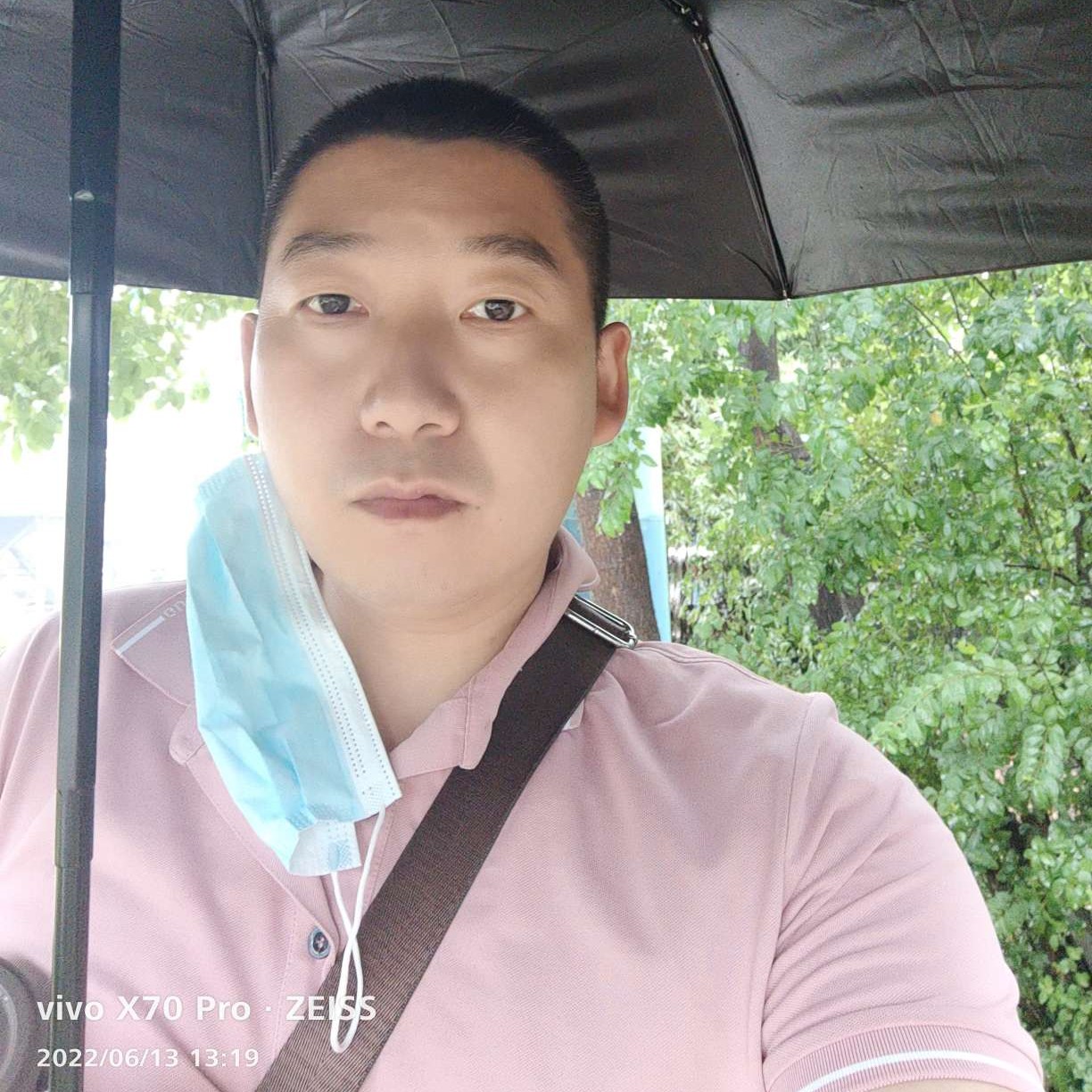 一心想发财的人的照片