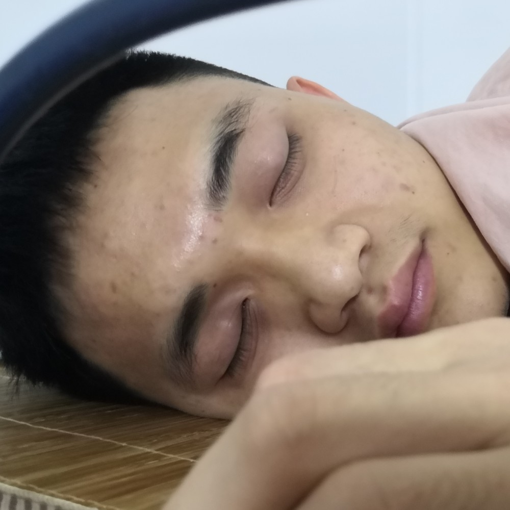 Broken君墨的照片