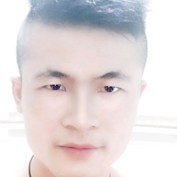 含糊笑火的照片