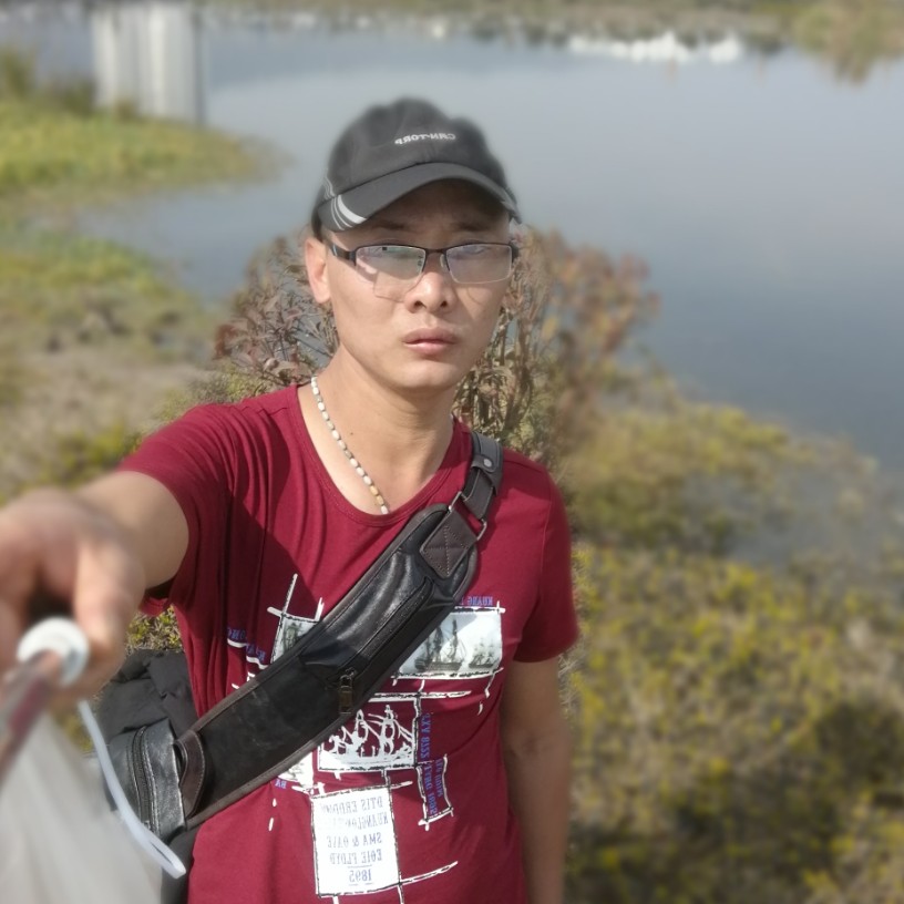 星愿踢顺利的照片