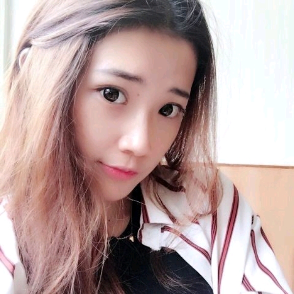 林泳儿的照片