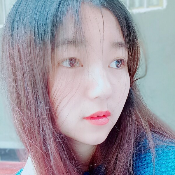 爱婕婕的照片