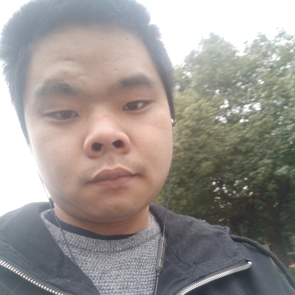 水影踢寂冷的照片