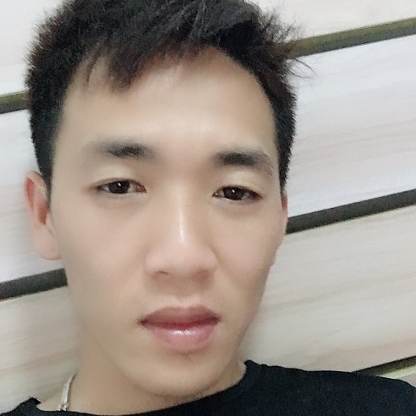 时间染白了发丶的照片