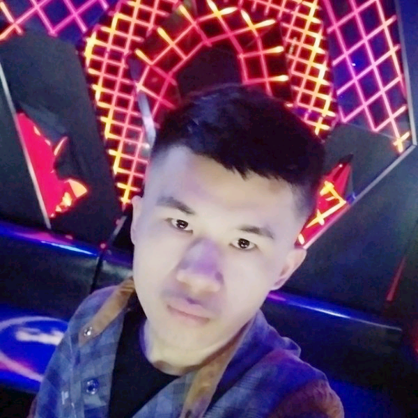 咖啡孤客经纪师的照片