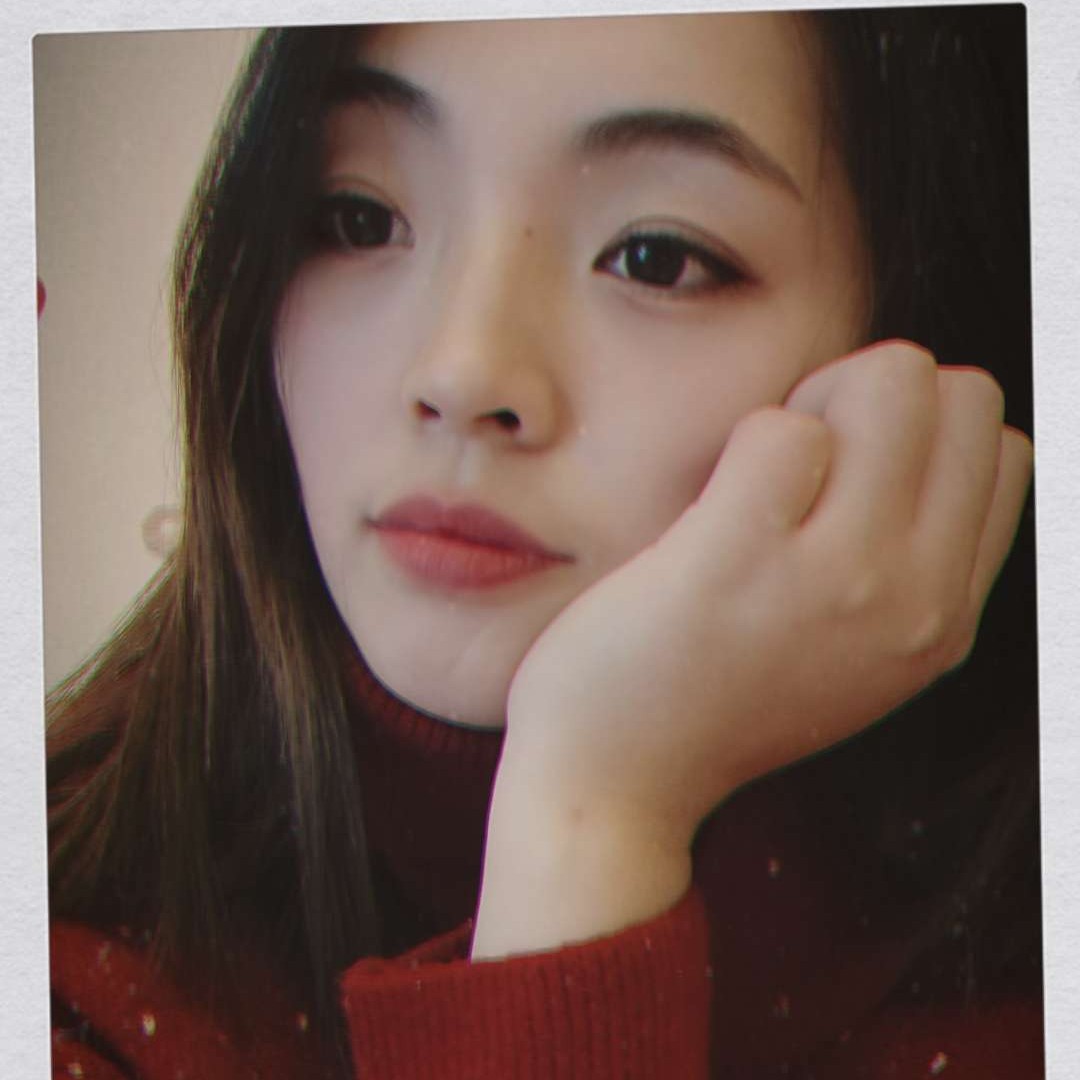 机灵爱长颈鹿的照片