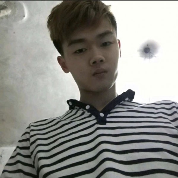 魔幻扯矜柔的照片