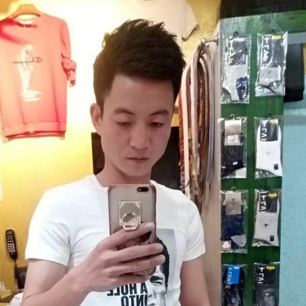 林天平的照片