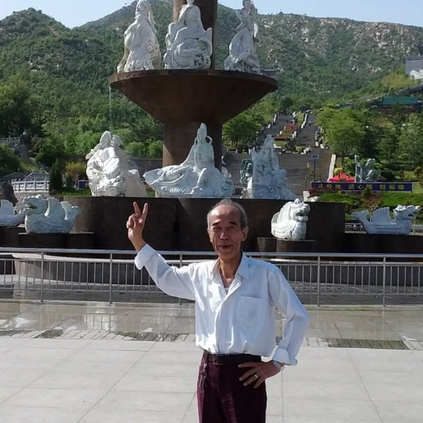 整齐若溪的照片