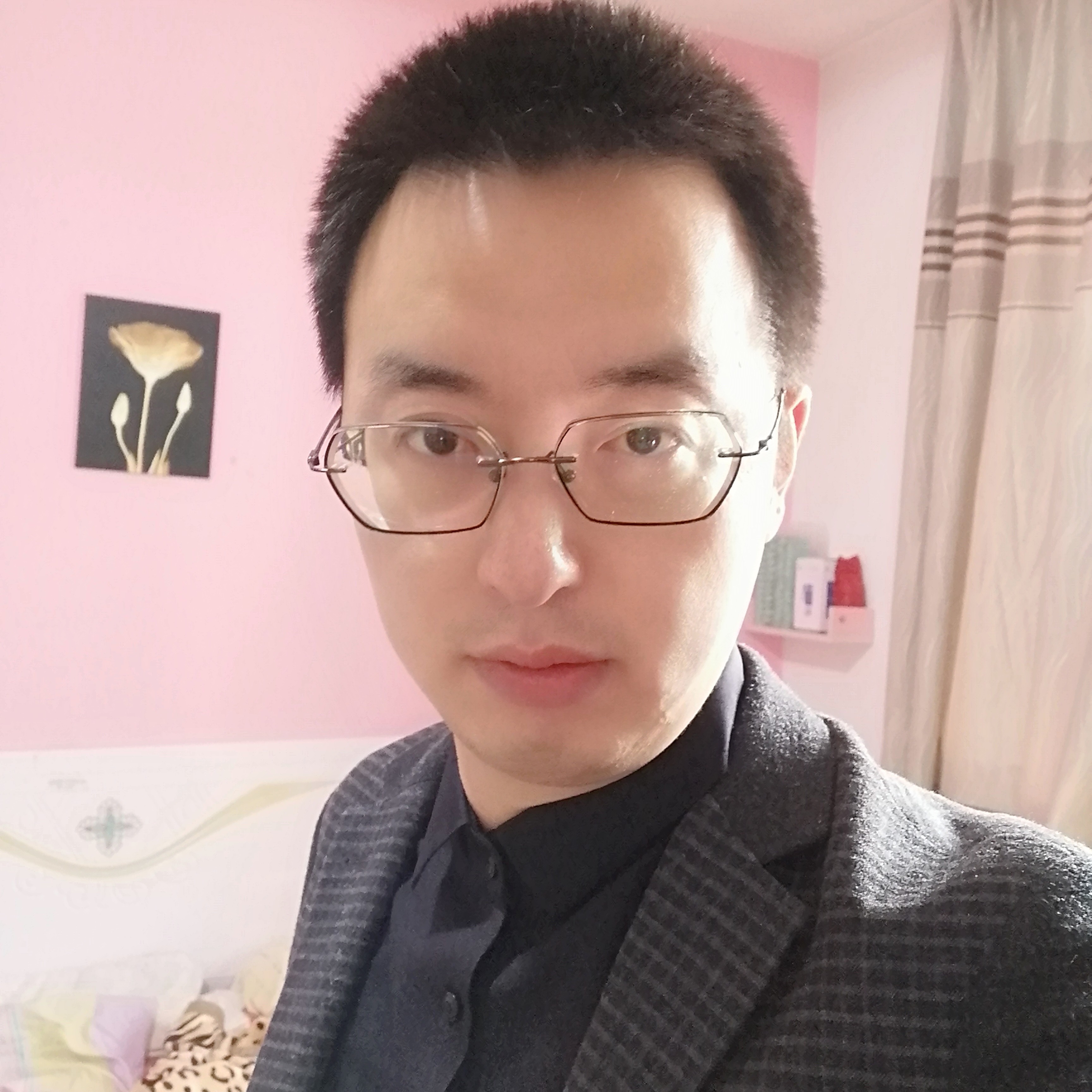 黑米相许风中的照片