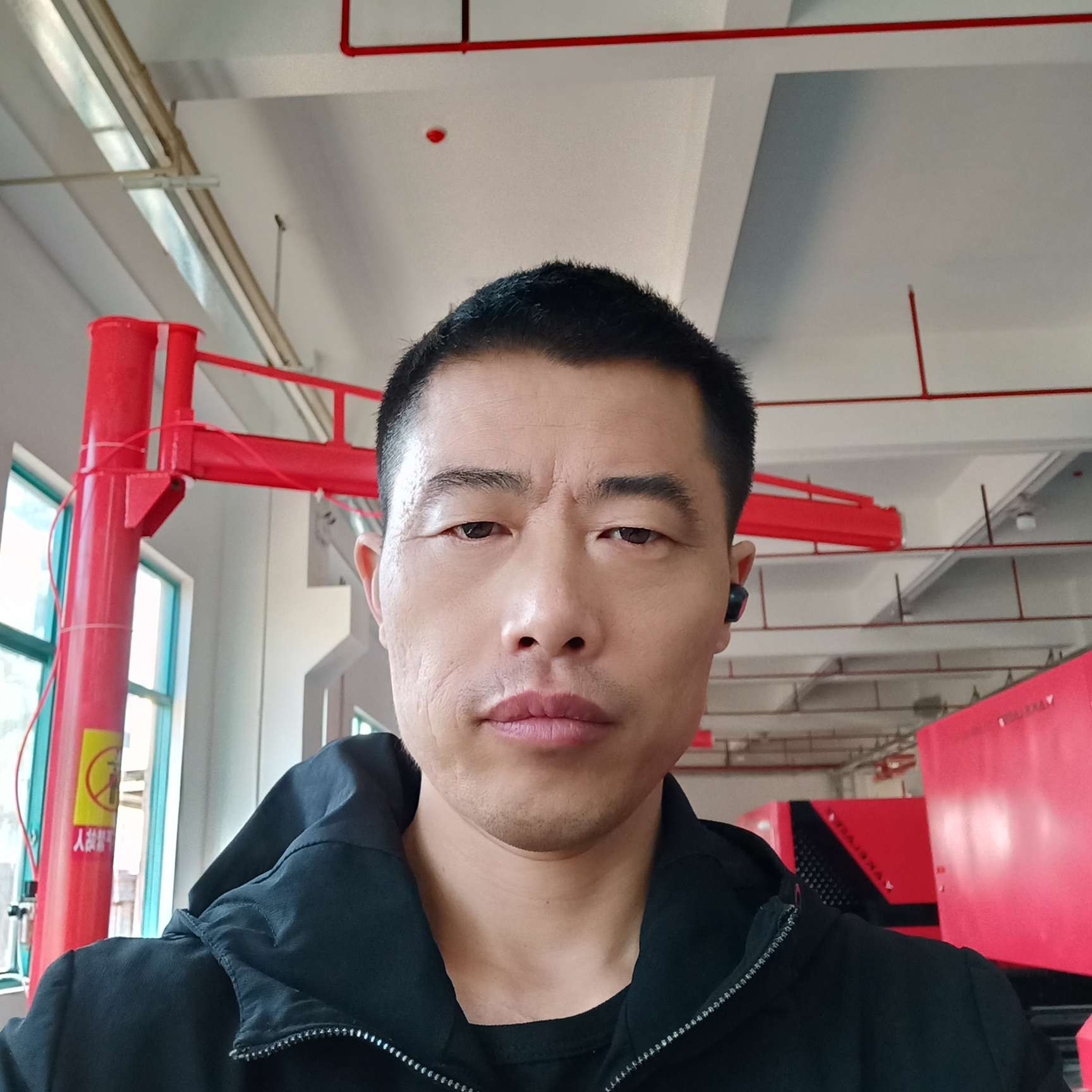 友好踢学姐的照片