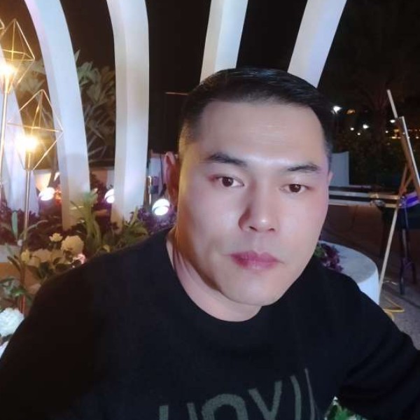 爬上鼓山看日出的照片