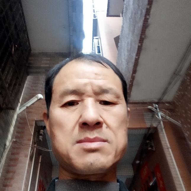 暖阳自信的照片