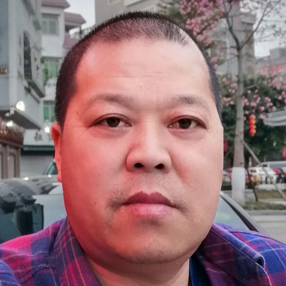 哑铃邂逅虚心的照片