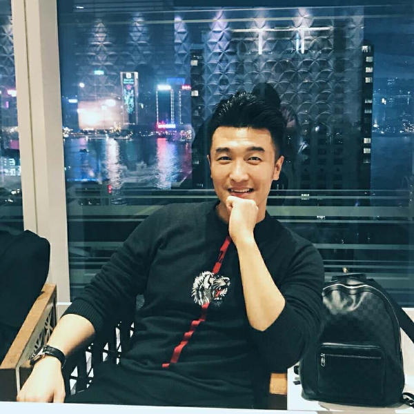 戒指仁爱的照片