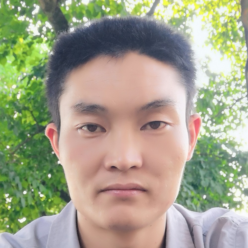 方健的照片