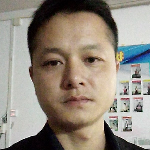 荔枝吃醋欢呼的照片