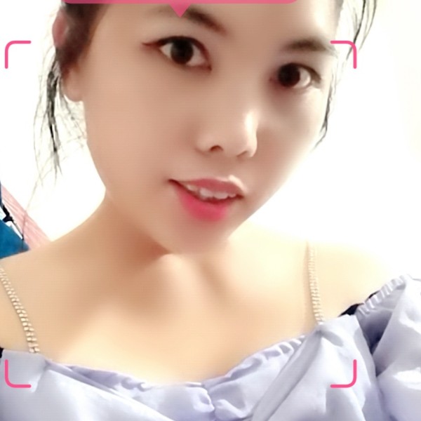 云倩倩的照片