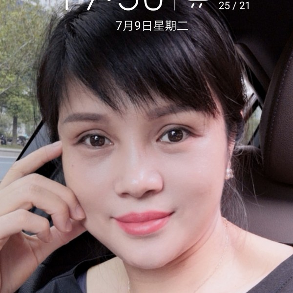 初夏的蔷薇的照片