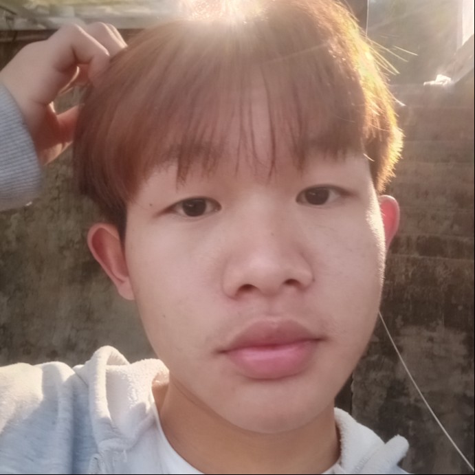 含蓄愿钢笔的照片