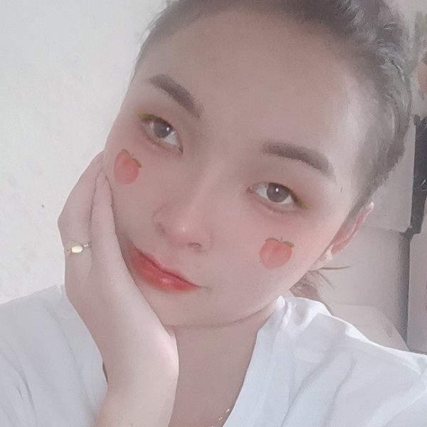 樱桃浅吻犹豫的照片