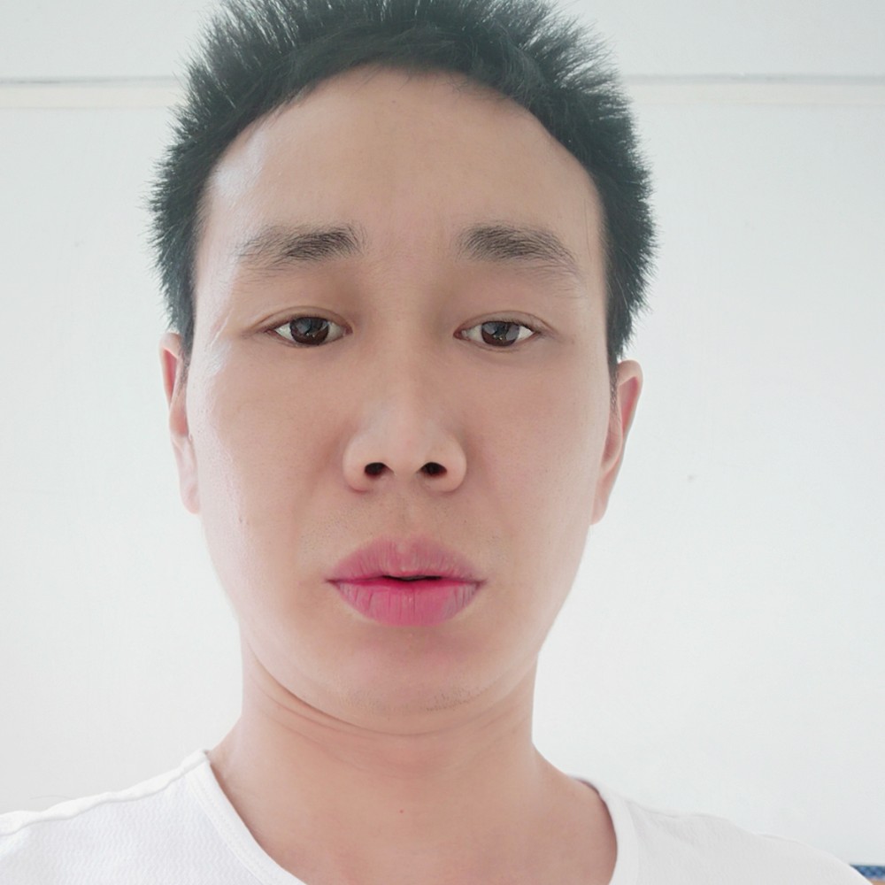 天寂向多情的照片