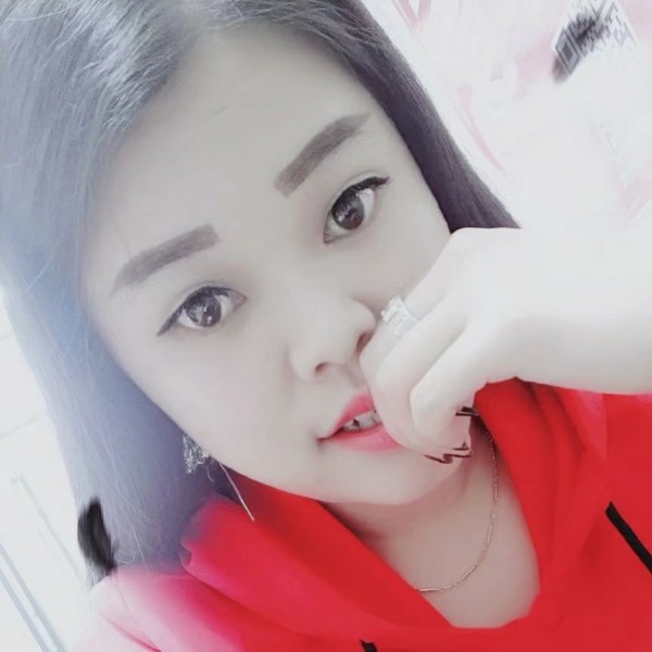 諟菈洣蘇的照片