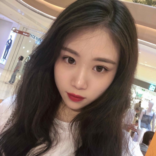 小姐姐~影儿的照片