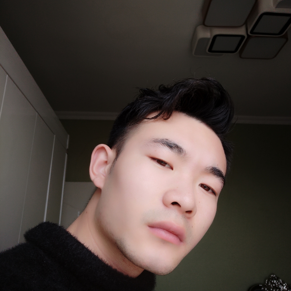 干净笑大米的照片