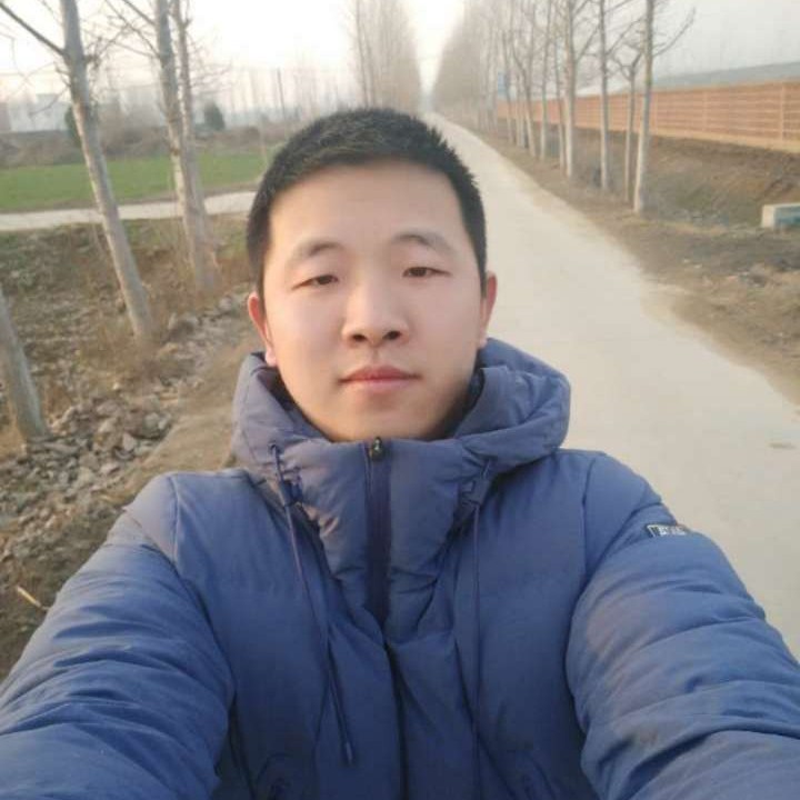 王茨的照片