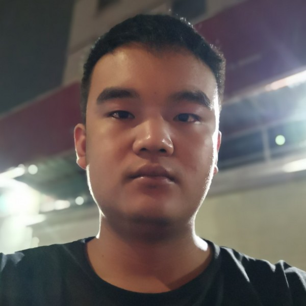 未成相逢先一笑的照片
