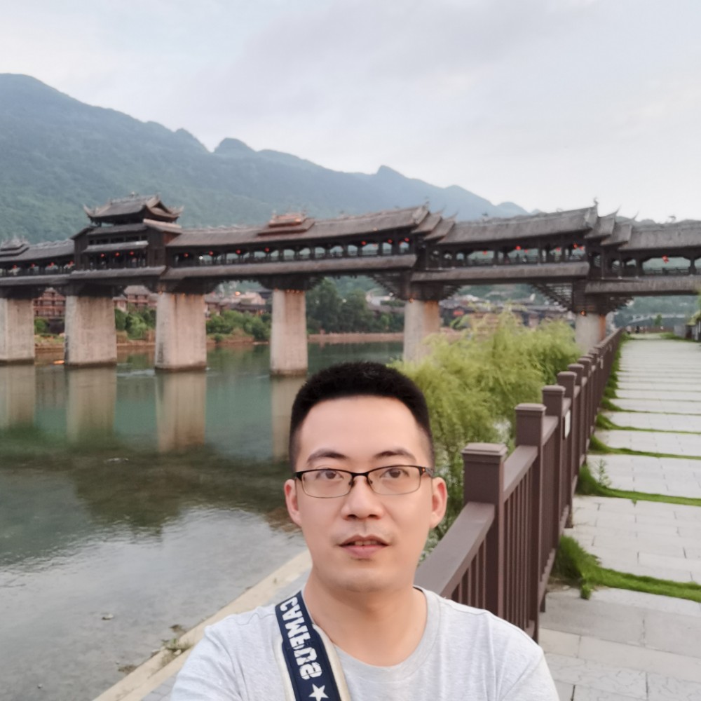 WYL亮仔的照片