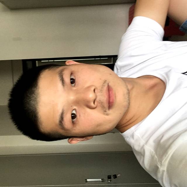 欣慰迎西牛的照片