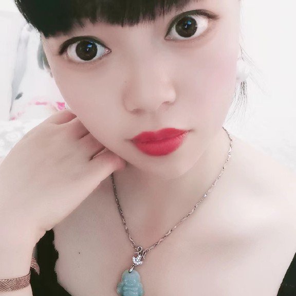 很缺爱的照片