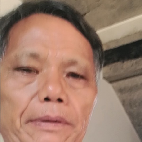 未来踢幻灭的照片