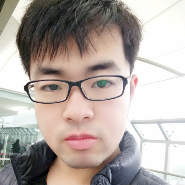 天真改变凉笙的照片